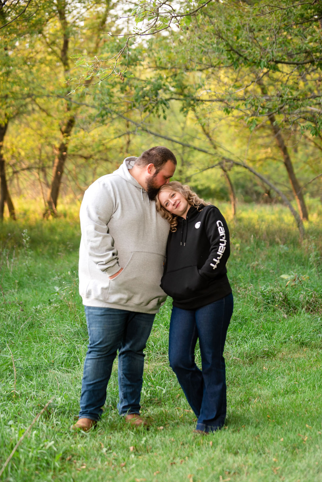 carthartt-sweatshirt-engagement-photos 4